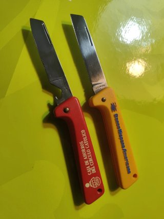 2 Coltelli Aitor Pubblicità