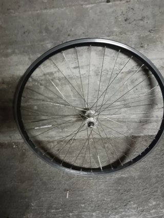 Rueda delantera Bicicleta 700x35 28