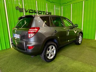 Toyota RAV4 2010