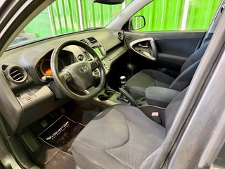 Toyota RAV4 2010