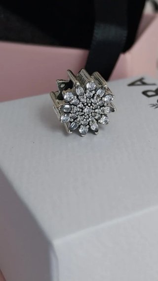 Charm  Pandora Ice Crystal /Copo de nieve