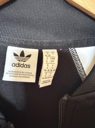 Sudadera Adidas cremallera negra y blanca