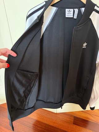Sudadera Adidas cremallera negra y blanca