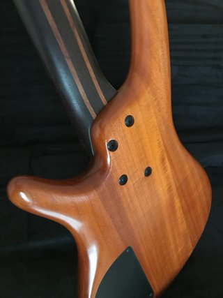 Bajo Ibanez SR1605 NTF 5 Premium