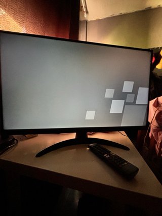 Televisión Plana LG Negra