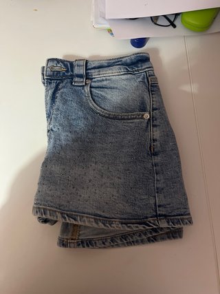 Falda pantalón vaquera Stradivarius brillos T.34