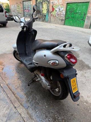 Kymco Yup 50 Scooter Automática Plata