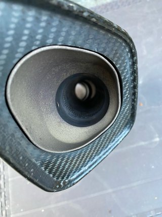 Escape Yoshimura R11 SQ