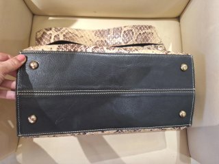 Bolso de poliPiel Serpiente Negro beige