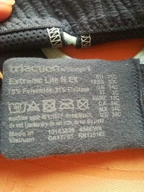 Sujetador deportivo Triumph 90B gris y naranja