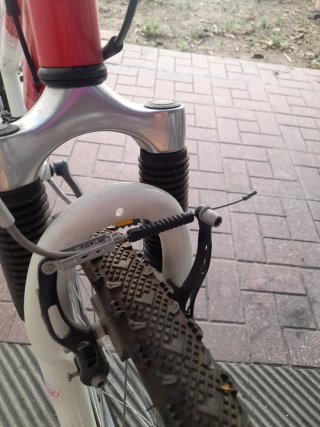 Bicicleta Rockrider Roja y Blanca