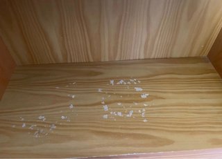 Mueble vitrina provenzal madera y cristal
