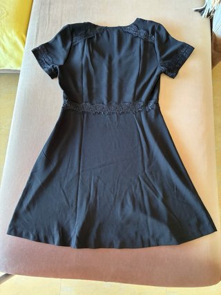 Vestido negro Mango Talla S/36 encaje