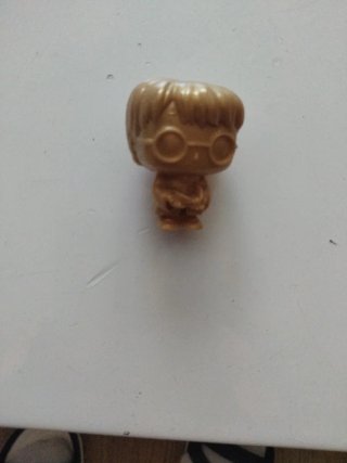 Funko Kinder Joy Harry Potter Dorado
