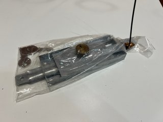 Cerradura Persiana N8-P Cilindro Largo