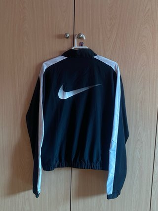 Lote Chaquetas Nike, Adidas y Puma de Mujer