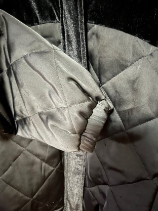 Cazadora bomber acolchada negra