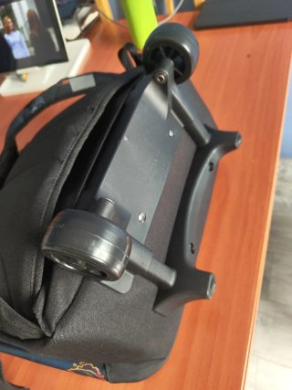 Mochila Ripcurl con ruedas nueva a estrenar.
