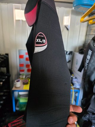 Traje de buceo Cressi para reparar
