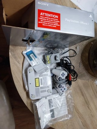 Sony PSone Consola Gris/Blanca + Accesorios