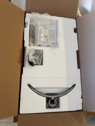 TV LED LG 27 Smart TV Full HD con ticket