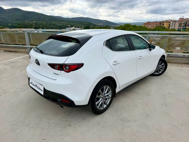 Mazda 3 2025