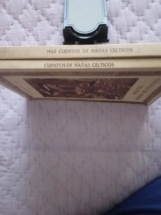 2 Libros Cuentos de Hadas Celticos