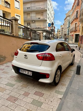 KIA Rio 2015