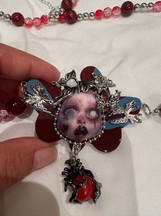 Collar raro original muñeca payaso