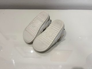 Zapato Feroz Altea Blanco Talla XL