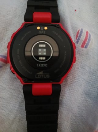 Reloj Lotus Rojo y Negro
