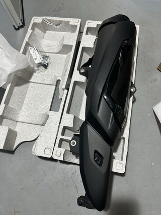 Silencioso trasero Yamaha Xmax 300 tech max 2026
