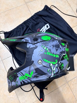 Casco Moto Skud Negan Niño Talla XS Negro/Verde