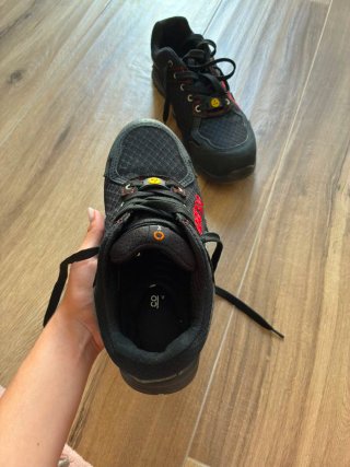 Zapatillas seguridad mujer negras