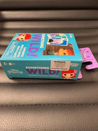 Gioco di società Something Wild carte Pocket Funko Pop Disney La Sirenetta