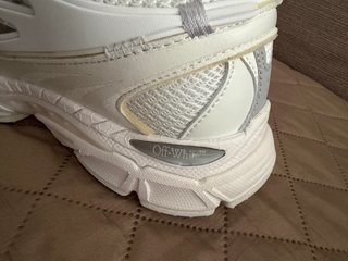 Off-White Be Right Back Taglia 42