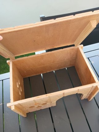 Caseta para roedores de madera