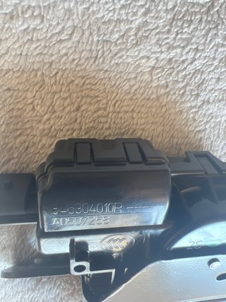 Cerradura Portón Renault/Dacia Maletero