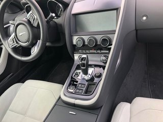 Jaguar F-Type 2019