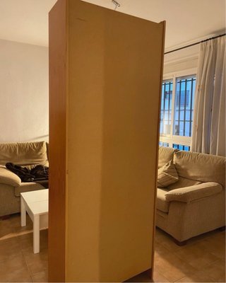 Mueble vitrina provenzal madera y cristal
