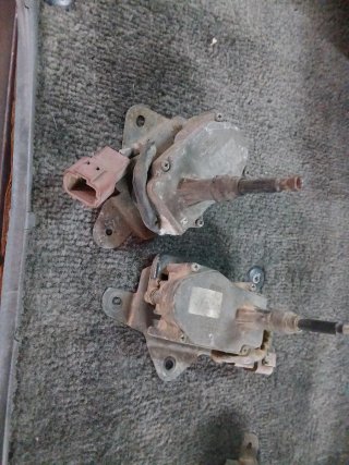 Motores lavafaros Nissan Patrol GR y60.