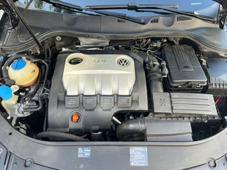 Volkswagen Passat 2006 2.0 tdi 170 cv Lunas tintad