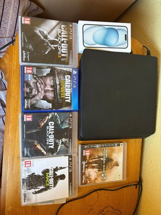 Console PS4 500GB + 5 Giochi Call of Duty