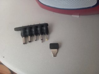 Adaptador de corriente universal