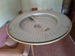 Lámpara de pie vintage dorada