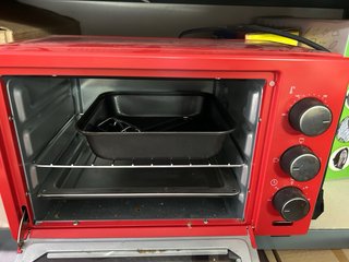 Horno eléctrico rojo Comelec