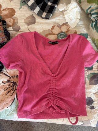 Varias prendas de tops/bodys/camisetas