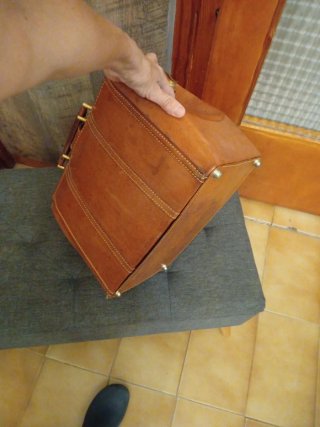 Maletín médico cuero auténtico