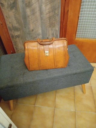 Maletín médico cuero auténtico