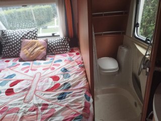 Caravana Knaus Sudwind 450